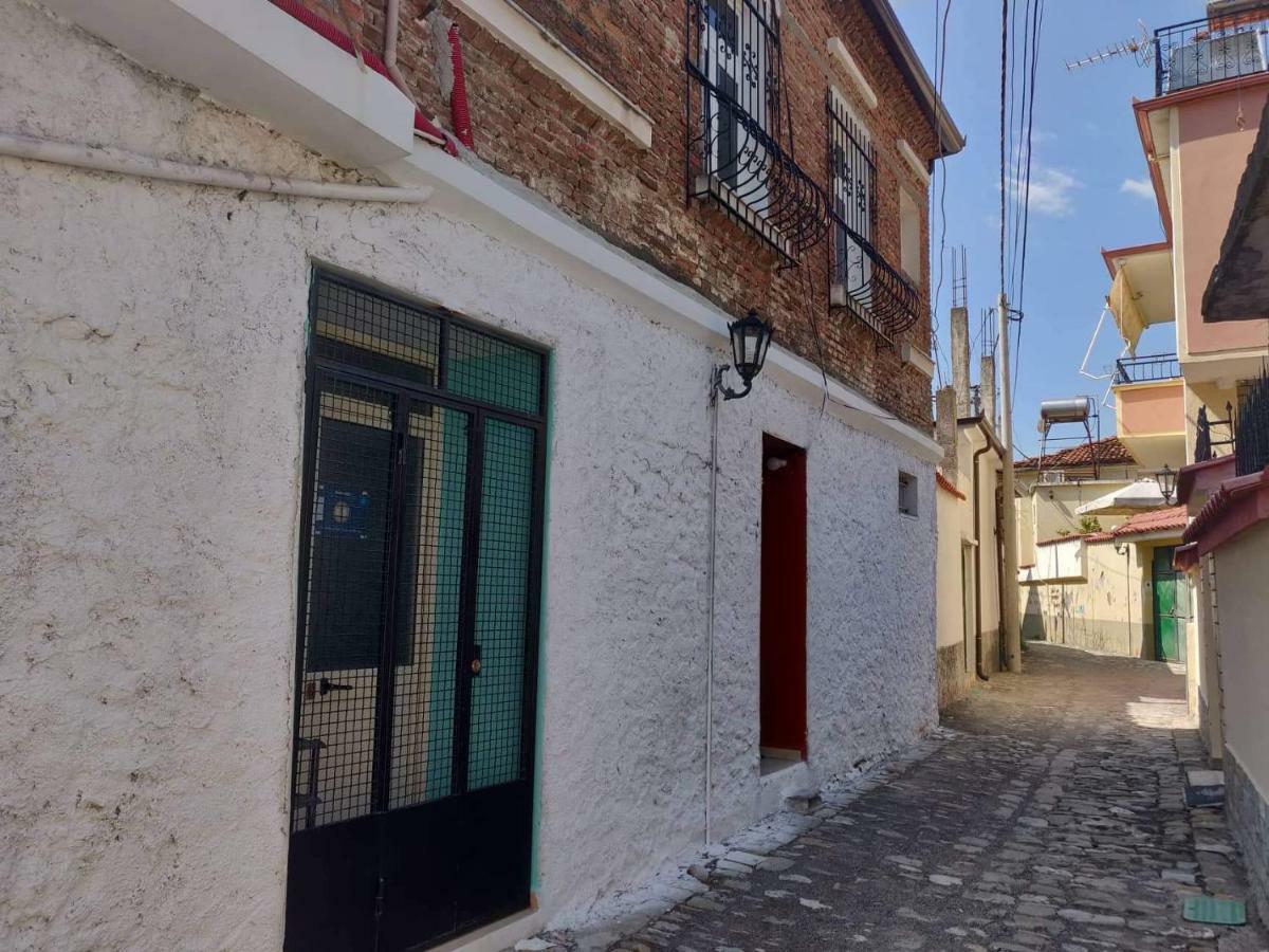 Private Apartment Elbasan Historic Center المظهر الخارجي الصورة